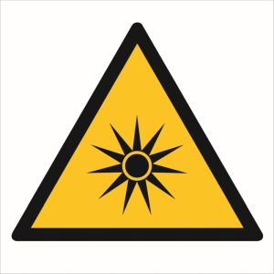 Znak "Ostrzeżenie przed promieniowaniem oprtycznym" GW027