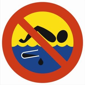 Tablica "Bezwzględny zakaz kąpieli - woda silnie skażona"