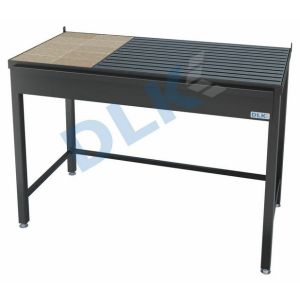 Stół spawalniczo-montażowy DLK 1500 x 800 mm z rusztem oraz szufladą